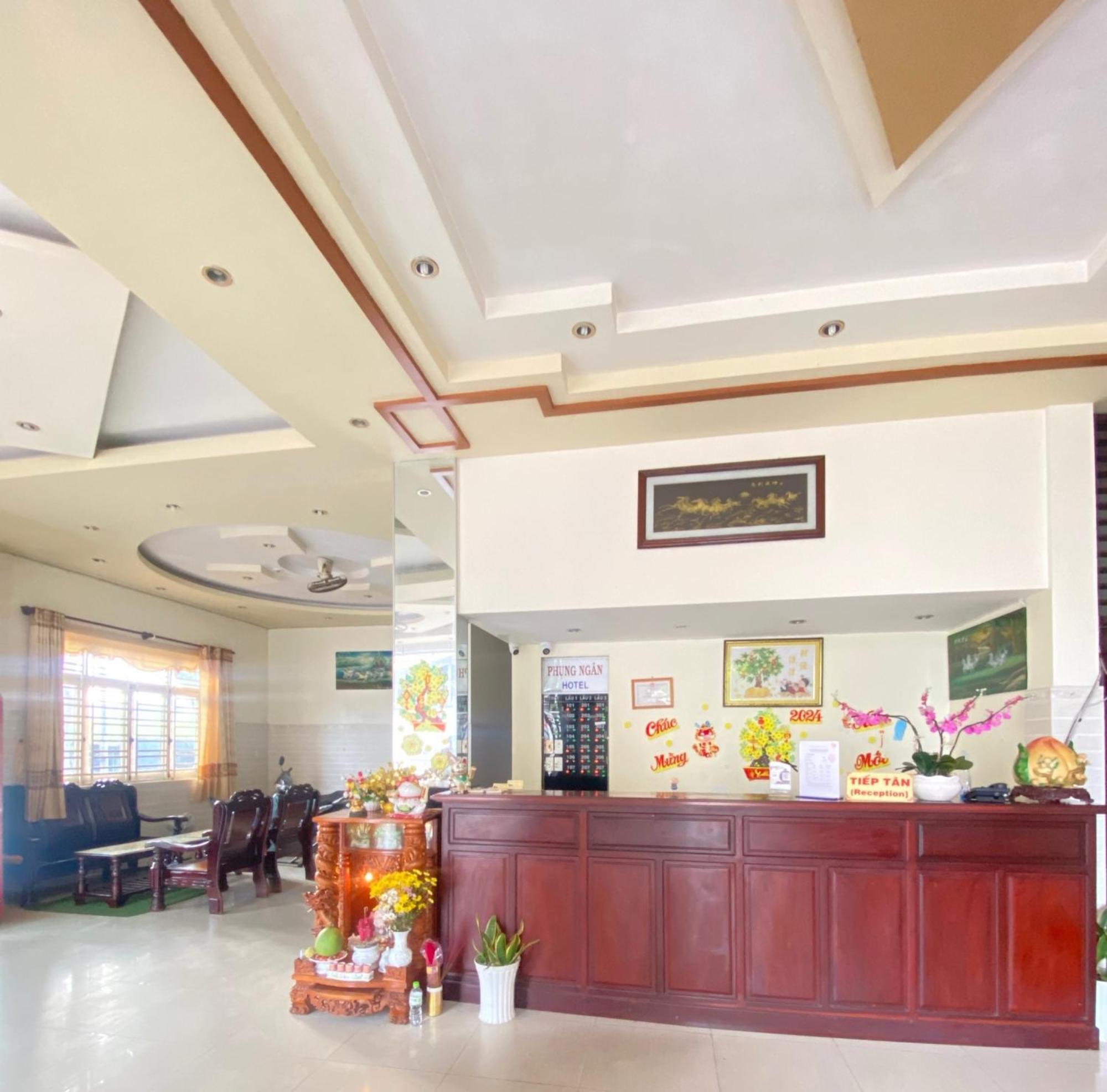 Khách Sạn Kim Phụng Ngân Can Tho Esterno foto