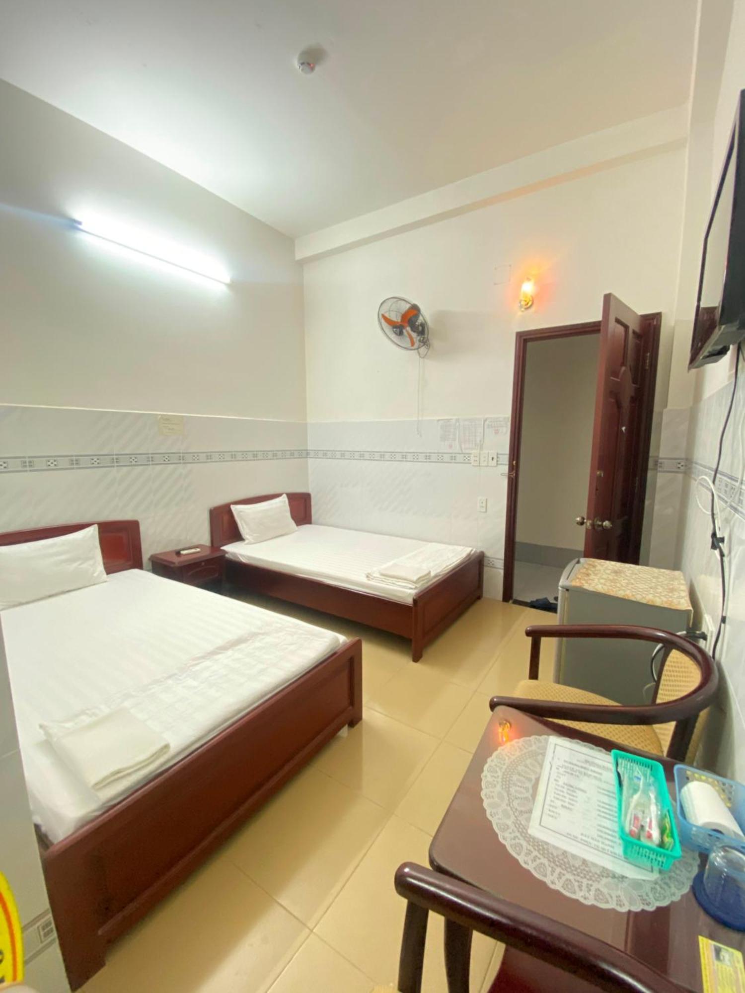 Khách Sạn Kim Phụng Ngân Can Tho Esterno foto