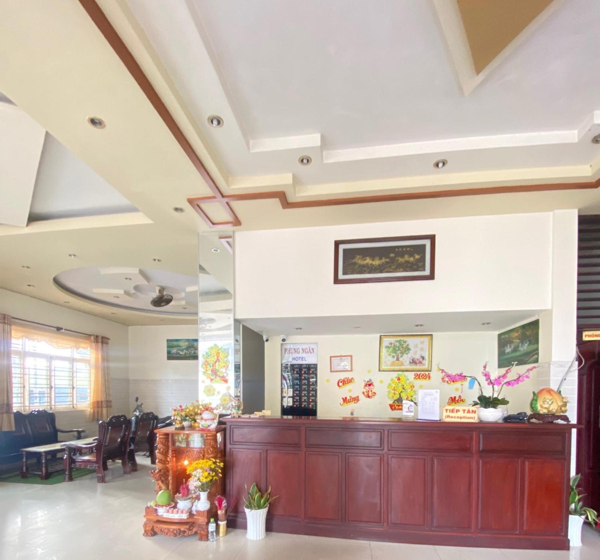 Khách Sạn Kim Phụng Ngân Can Tho Esterno foto