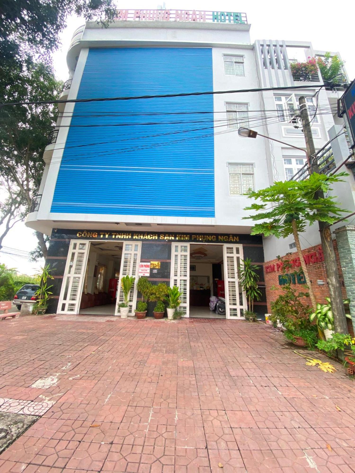 Khách Sạn Kim Phụng Ngân Can Tho Esterno foto